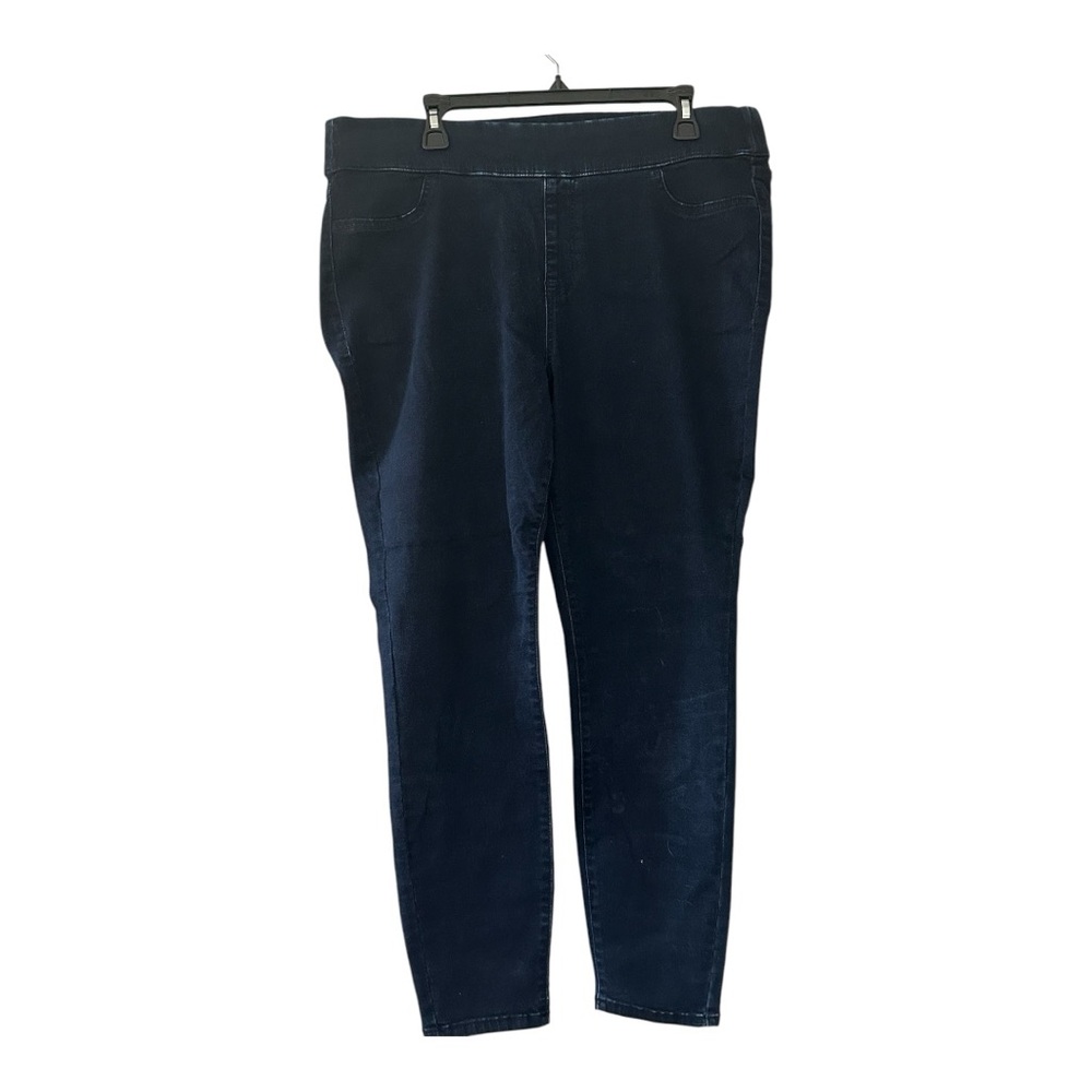 Pull on stretchy denim